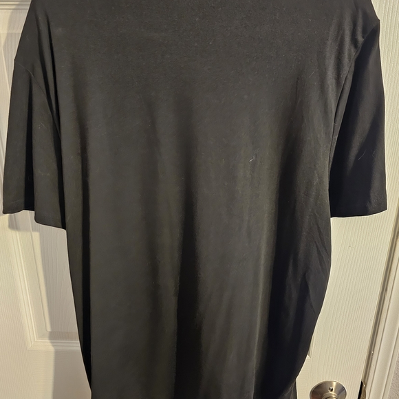 SHEIN Graphic Tee - Picture 2 of 7